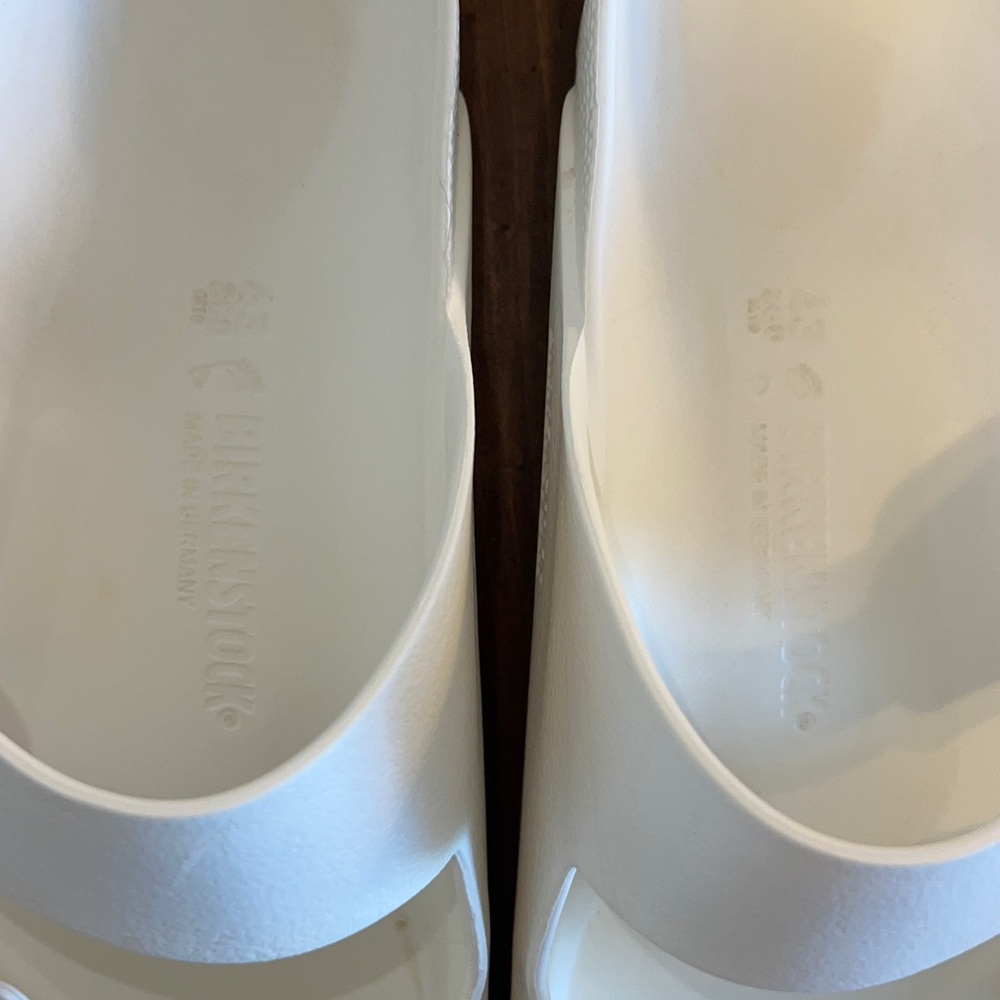 Birkenstock White Arizona Essentials Slide Sandals EVA | EU: 43 M: 10-10.5 W: 12 - Picture 2 of 14